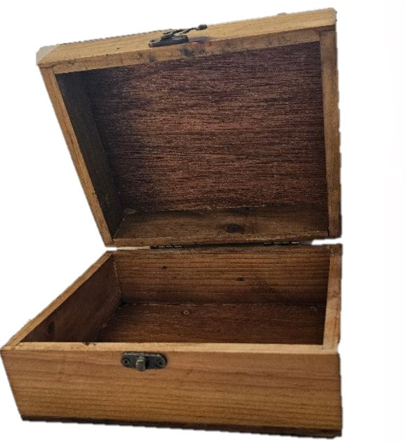 Handcrafted Wooden Jewelry Box with Wolf Design, Laser-Etched Lid,